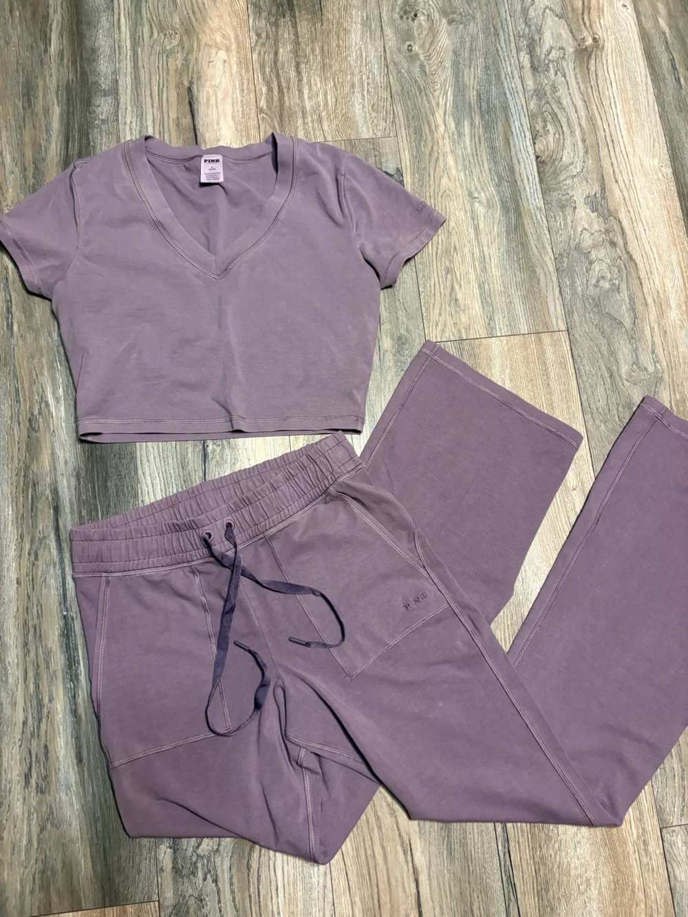 PINK Victoria's Secret Mauve V-Neck Cropped Tee & Jogger Set